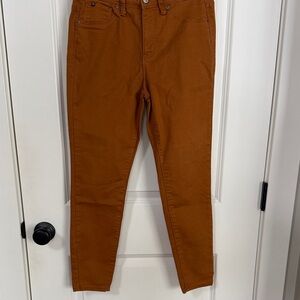 Classic Tan Men's Chinos